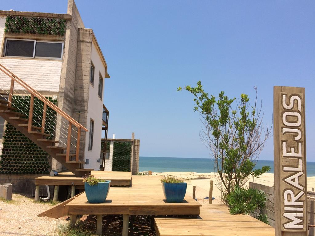 Miralejos Complejo De Apartamentos Punta Del Diablo Buitenkant foto